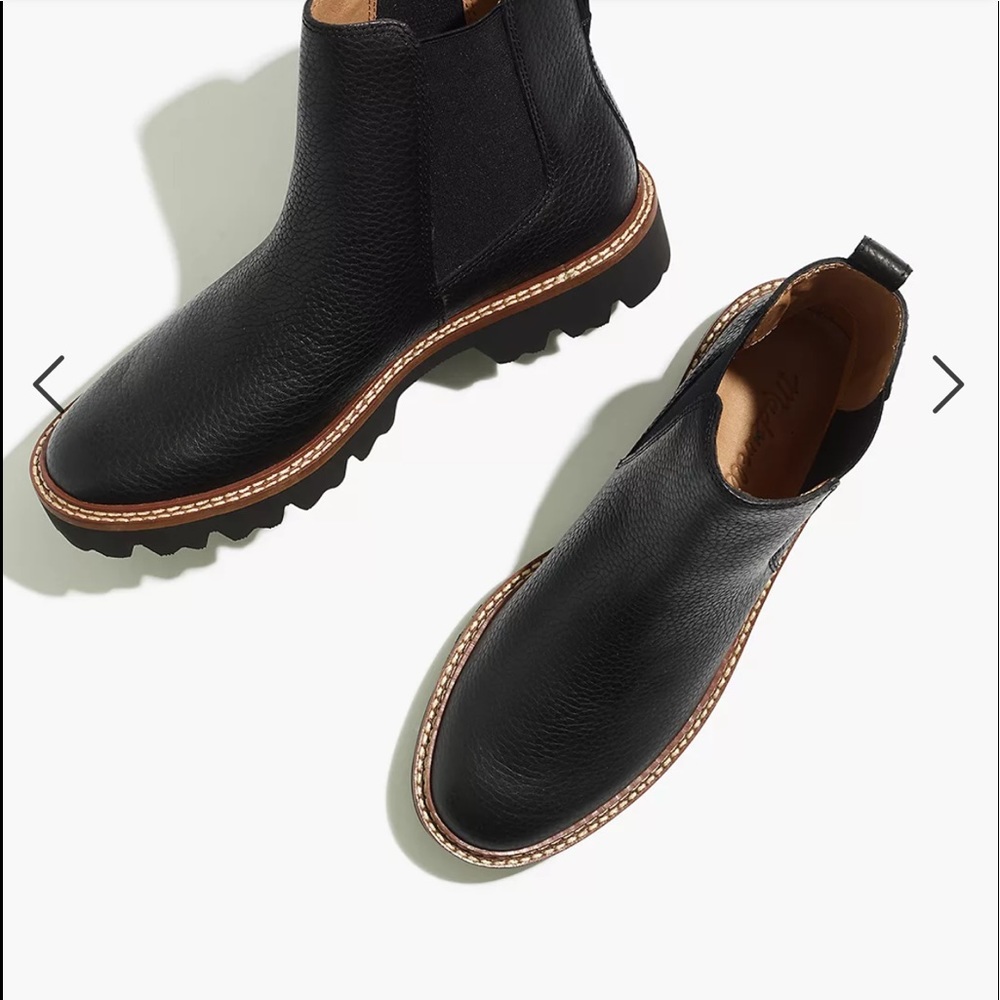 MADEWELL worn ONCE City walk lugsole Chelsea Boot in true black leather.